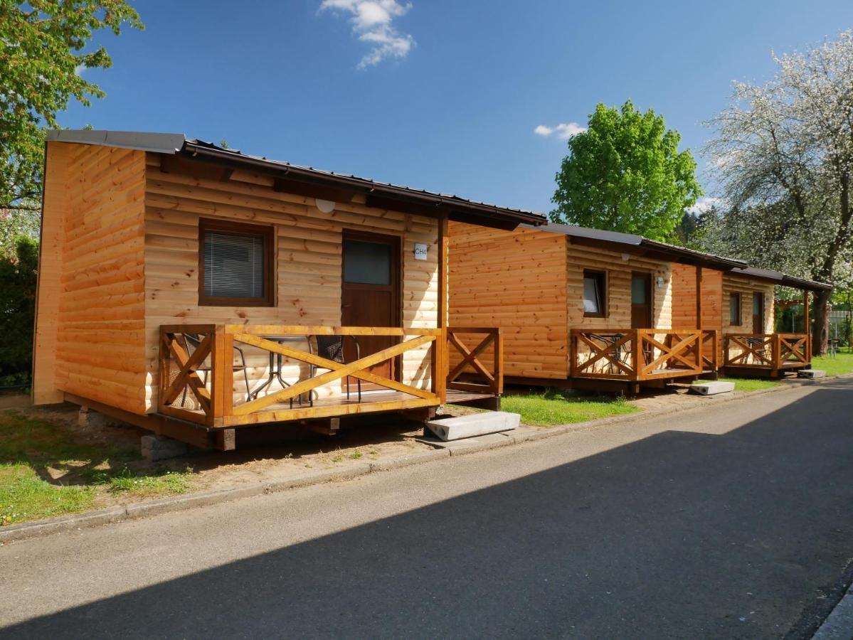 Camping Roznov Otel Rožnov pod Radhoštěm Dış mekan fotoğraf