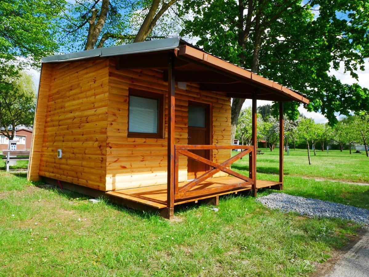 Camping Roznov Otel Rožnov pod Radhoštěm Dış mekan fotoğraf